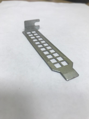 Заглушка 8см LP PCIe на корпус